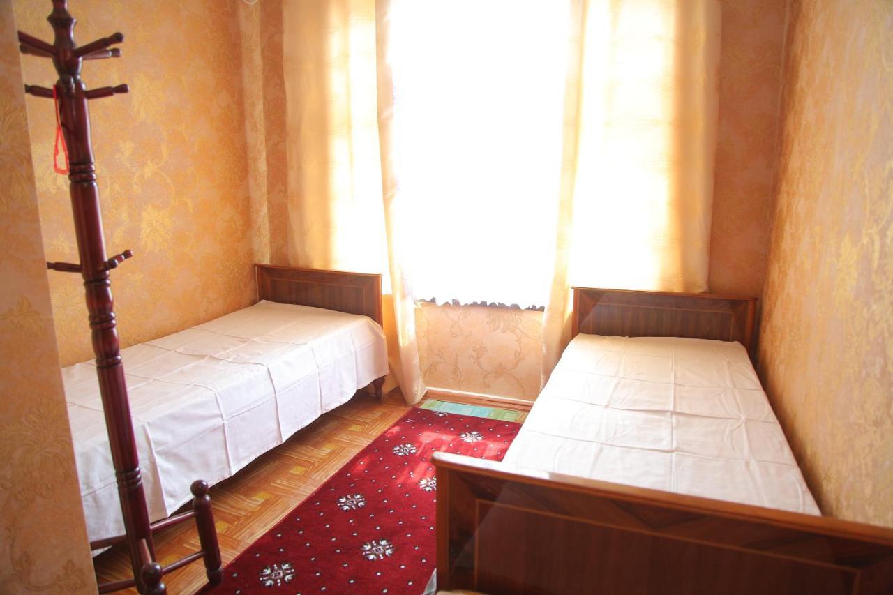 Gulsara Hostel Samarkand Exterior foto