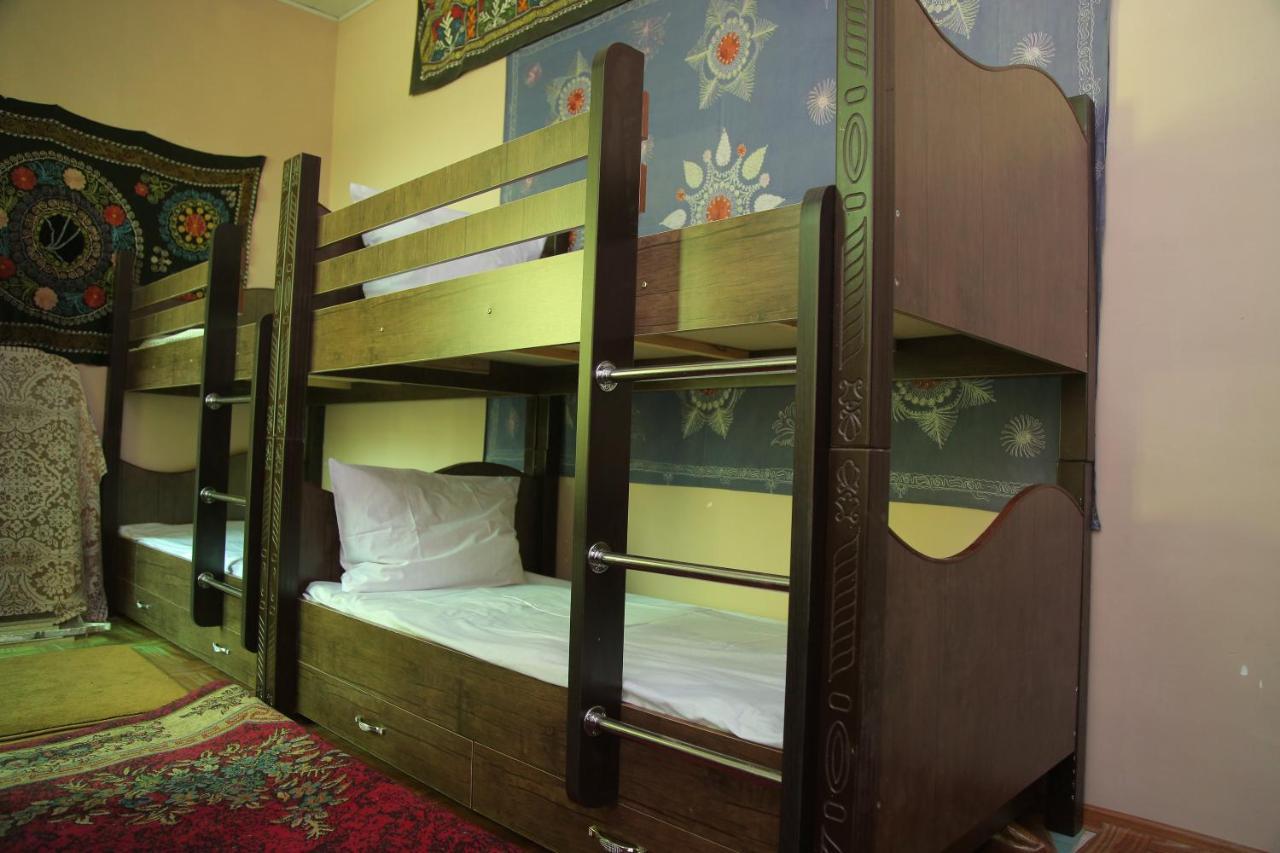 Gulsara Hostel Samarkand Exterior foto