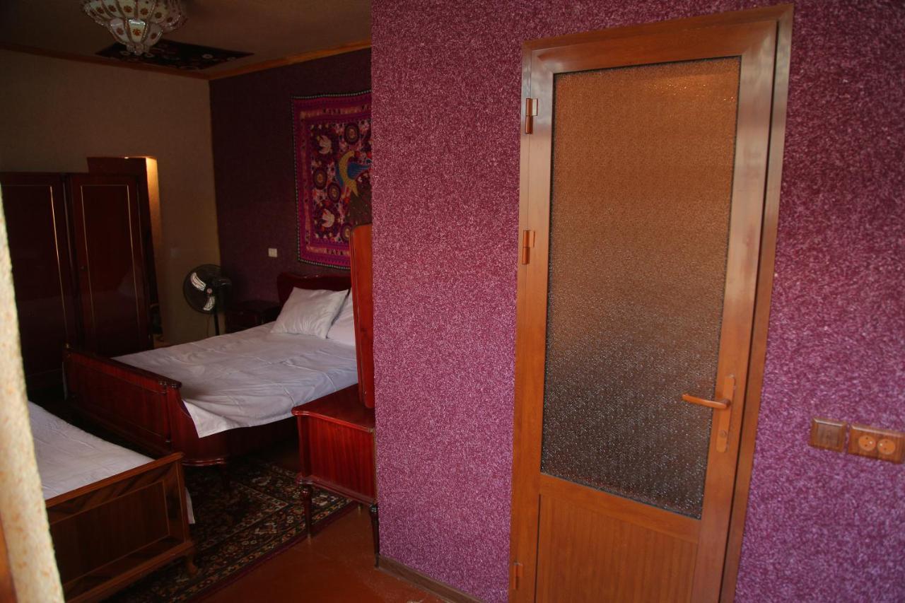 Gulsara Hostel Samarkand Exterior foto